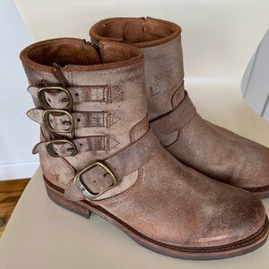 Women’s Frye Veronica Distressed Chocolate Suede Ankle Booties